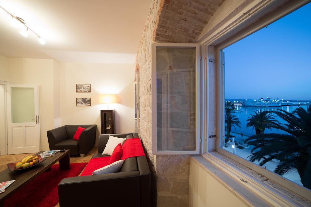 Luxury Apartment Riva With A Magnificient View Split Exterior photo