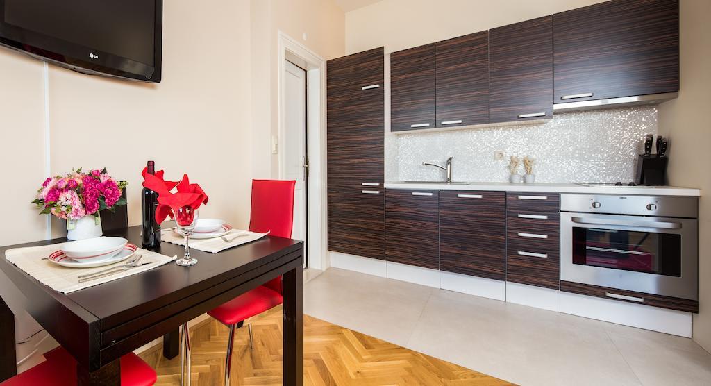 Luxury Apartment Riva With A Magnificient View Split Room photo