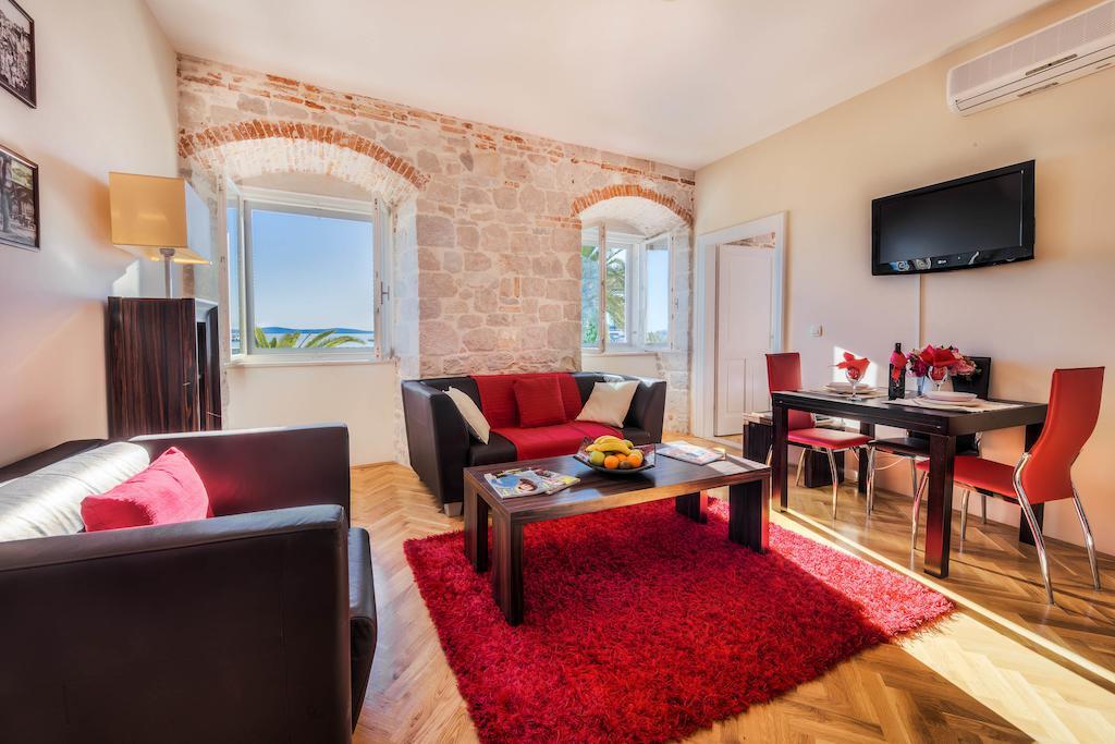 Luxury Apartment Riva With A Magnificient View Split Room photo